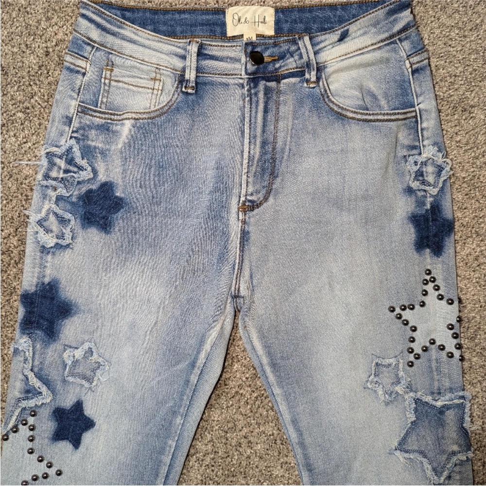 Oli & Hali Blue Star Pattern Flare Jeans
(Price is firm) - Picture 3 of 4